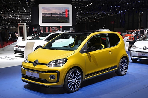 494x328-volkswagenup-db2016au00192_large